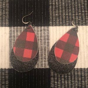 Drop earrings